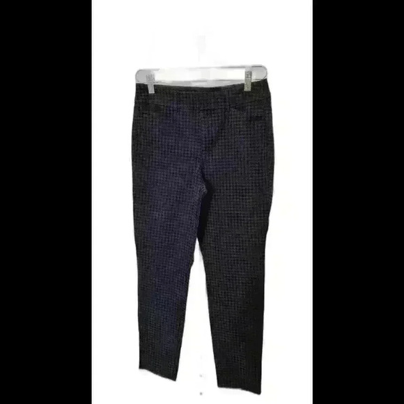 Old Navy high-rise pixie navy blue and black - Picture 1 of 4